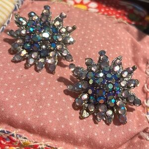 Vintage 1950’s/60’s Rhodium Aurora Borealis Crystal Clip-On Stamped Earrings
